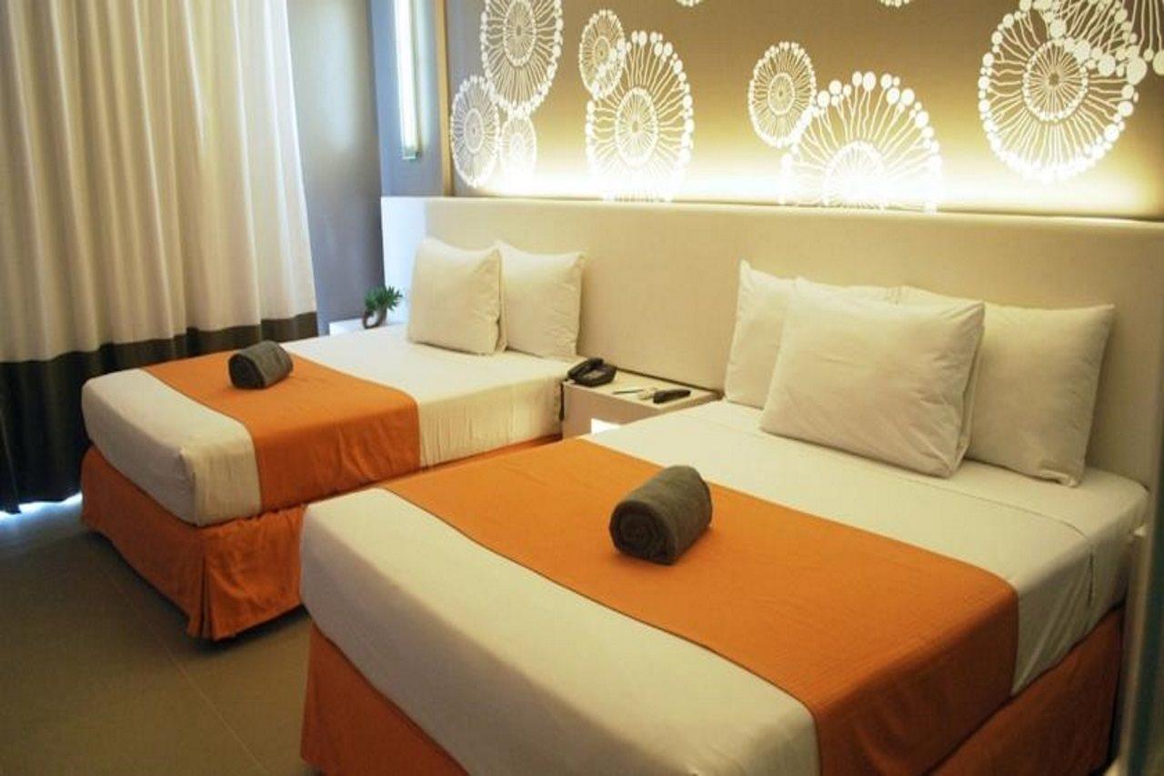 แอสทอเรีย โบราไกย์ Hotel Balabag  ภายนอก รูปภาพ